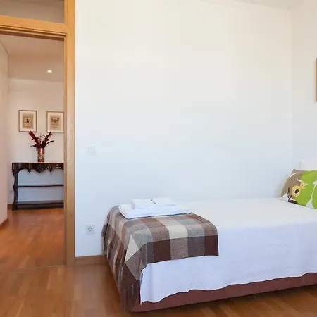 Flh Expo Flat With View ליסבון